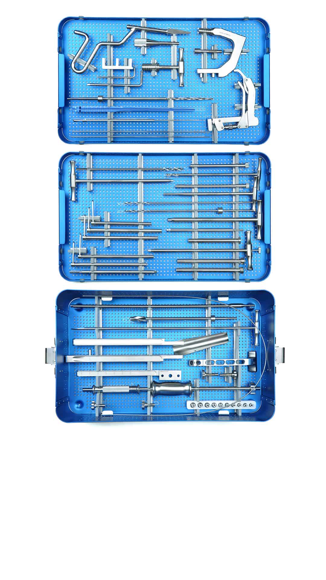NOUVEL ENSEMBLE D'INSTRUMENTS POUR ONGLES INTRAMÉDULLAIRES DE RECONSTRUCTION FÉMORALE - ORTIMPLANT
